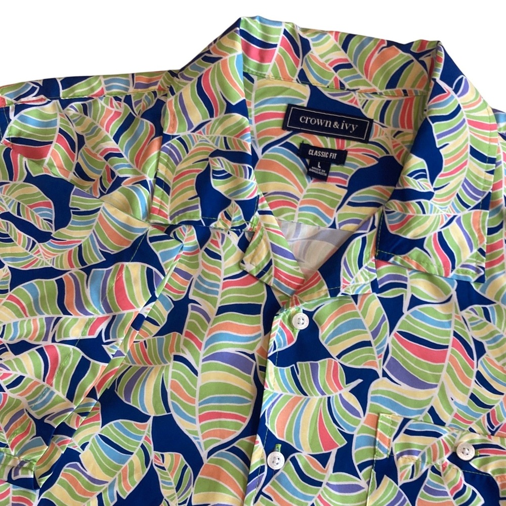 Crown & Ivy Mens Large Classic Fit Tropical Leaf Button Down Shirt Blue Multi
